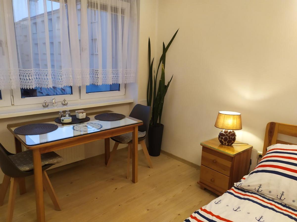 شقة سفينويتشي  في Apartament Pod Zaglami المظهر الخارجي الصورة