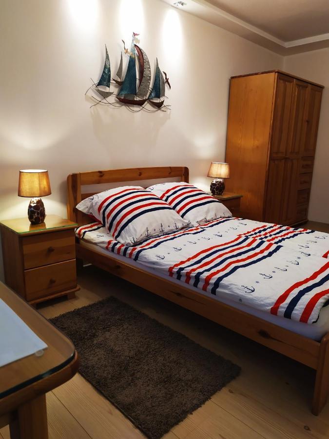 شقة سفينويتشي  في Apartament Pod Zaglami المظهر الخارجي الصورة