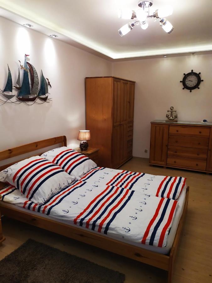 شقة سفينويتشي  في Apartament Pod Zaglami المظهر الخارجي الصورة